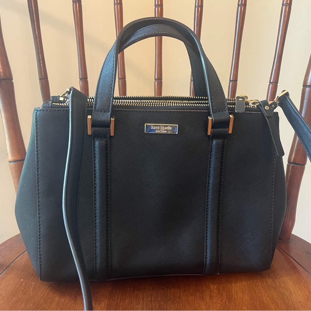 Kate Spade ♠️ black leather handbag with detachable shoulder strap